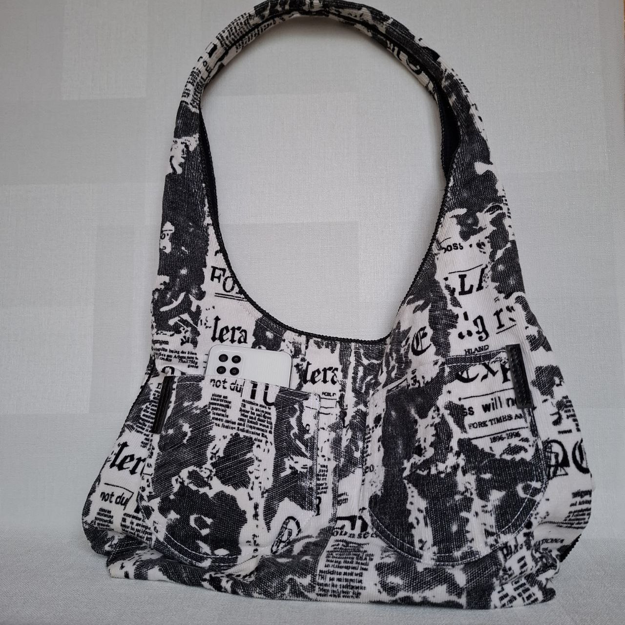 Чорно-білий шопер